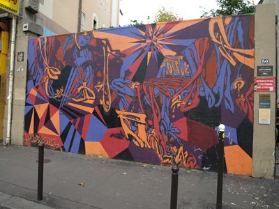 photo graffiti Paris 10eme arrondissement